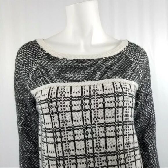 LOFT Size XS Black & White Plaid Angora Wool Blend Light Weight Sweater - Picture 2 of 9